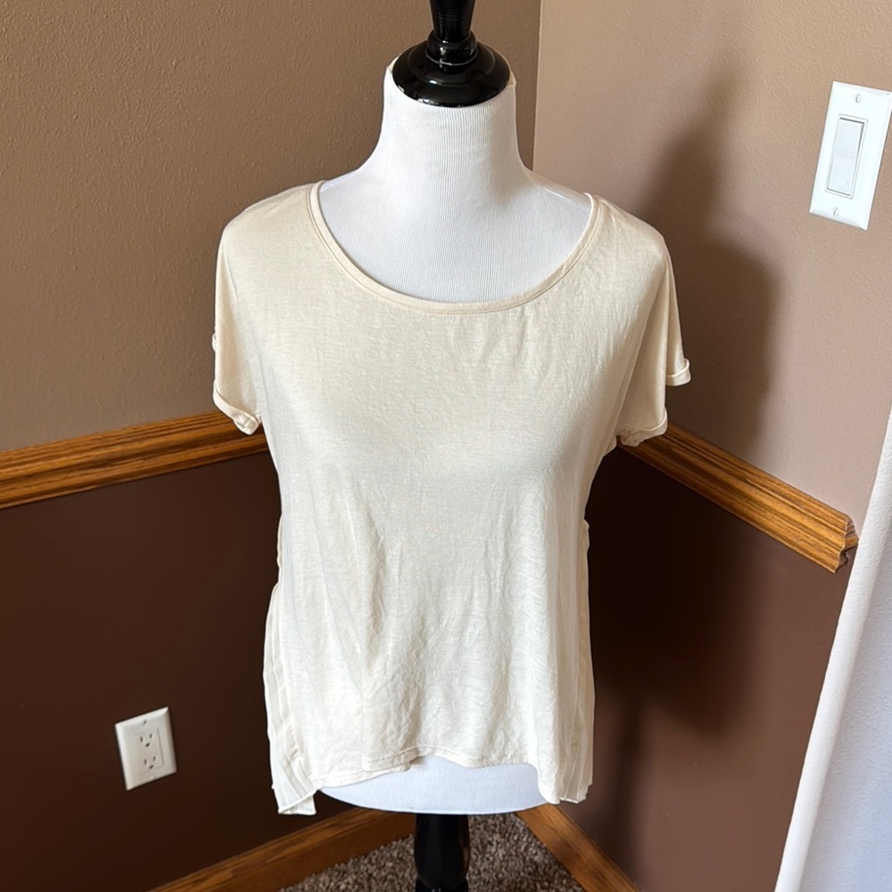 American Eagle Cream Top